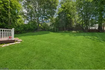 46 Phyllis Rd, West Orange Township, NJ 07052 - Photo 25