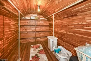 111 Jackson Ave, Wayne, NJ 07470 - Photo 23