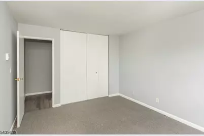 100 Pierson Miller Drive #E4, Pompton Lakes, NJ 07442 - Photo 15