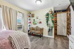 268 Halsted St, East Orange, NJ 07018 - Photo 17
