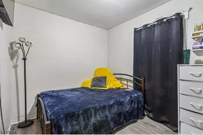 268 Halsted St, East Orange, NJ 07018 - Photo 15