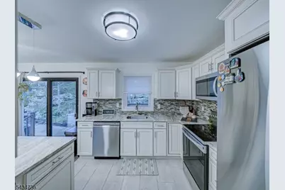 432 Lakeside Ave, Hopatcong, NJ 07821 - Photo 11