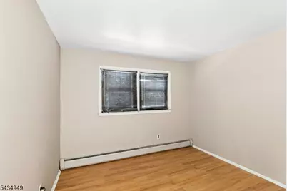 209 Chestnut St, Union Township, NJ 07083 - Photo 25