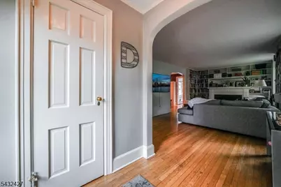 32 Whittier Ter, Bloomfield, NJ 07003 - Photo 29