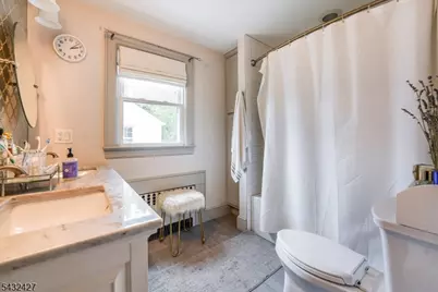 32 Whittier Ter, Bloomfield, NJ 07003 - Photo 17