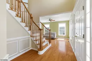 14 Rue Cezanne, Franklin Township, NJ 08873 - Photo 9