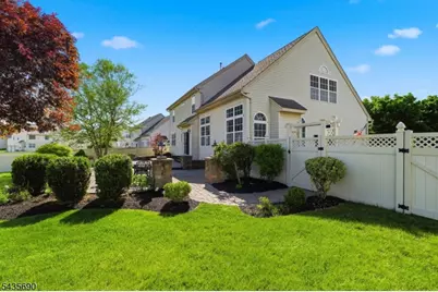 14 Rue Cezanne, Franklin Township, NJ 08873 - Photo 37