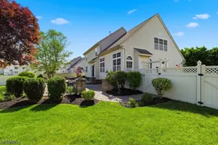 14 Rue Cezanne, Franklin Township, NJ 08873 - Photo 37