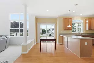 14 Rue Cezanne, Franklin Township, NJ 08873 - Photo 13