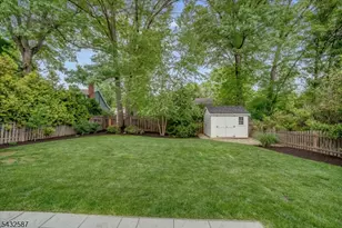 22 Essex Rd, Chatham, NJ 07928 - Photo 5