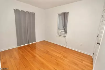 395 S 15th St, Newark, NJ 07103 - Photo 15