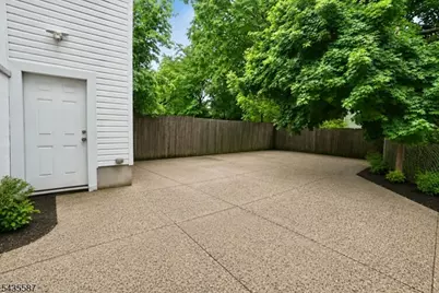 395 S 15th St, Newark, NJ 07103 - Photo 19