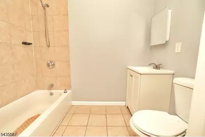 395 S 15th St, Newark, NJ 07103 - Photo 9