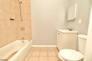 395 S 15th St, Newark, NJ 07103 - Photo 9