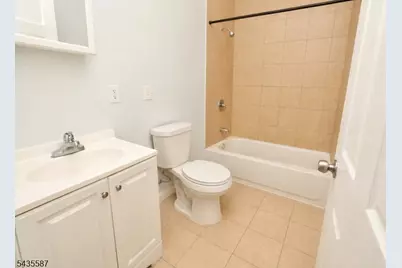 395 S 15th St, Newark, NJ 07103 - Photo 17