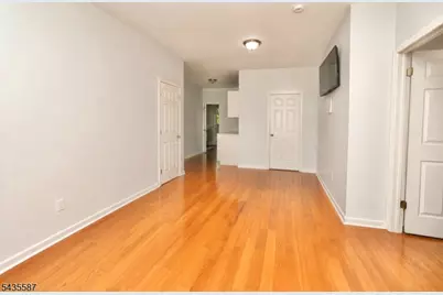 395 S 15th St, Newark, NJ 07103 - Photo 3