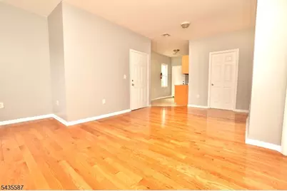 395 S 15th St, Newark, NJ 07103 - Photo 13