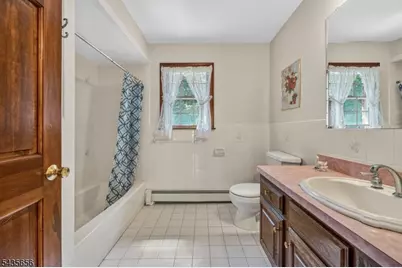 136 Henderson Rd, West Milford Twp., NJ 07460 - Photo 27