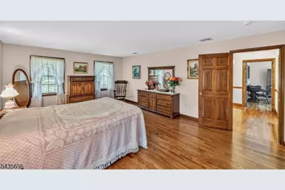 136 Henderson Rd, West Milford Twp., NJ 07460 - Photo 29