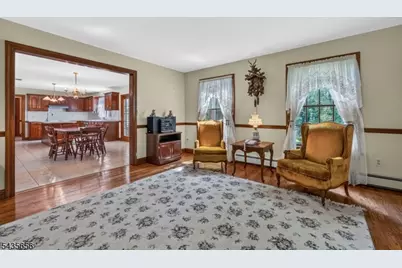 136 Henderson Rd, West Milford Twp., NJ 07460 - Photo 9