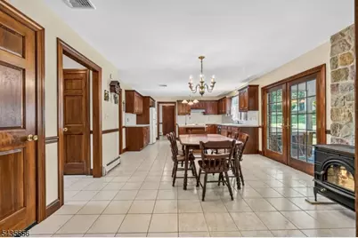 136 Henderson Rd, West Milford Twp., NJ 07460 - Photo 15