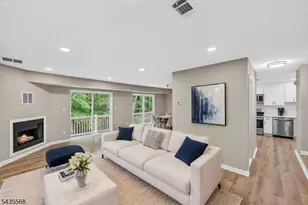 32 Woods Edge Dr, Roxbury Township, NJ 07876 - Photo 1