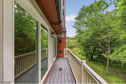 32 Woods Edge Dr, Roxbury Township, NJ 07876 - Photo 19