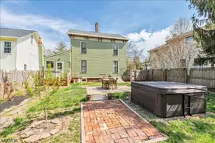 40 Franklin St, Franklin Township, NJ 08873 - Photo 27