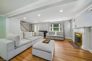 29 Laurel Ave, Livingston, NJ 07039 - Photo 5