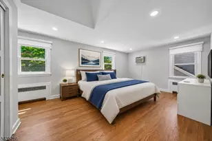 29 Laurel Ave, Livingston, NJ 07039 - Photo 11
