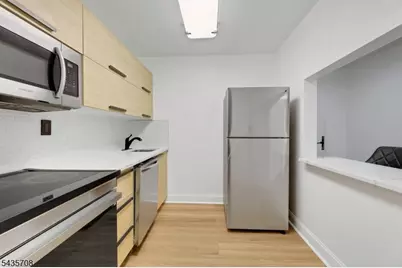111 Mulberry St #3T, Newark, NJ 07102 - Photo 15