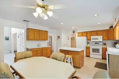 101 Jordan Rd, Rockaway Township, NJ 07866 - Photo 13