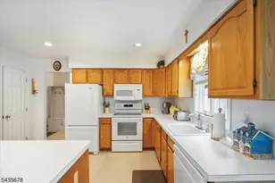101 Jordan Rd, Rockaway Township, NJ 07866 - Photo 15