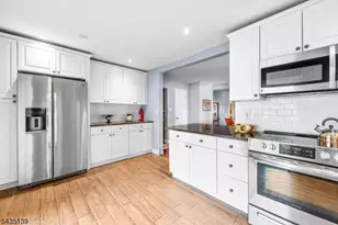 459 Audubon Ct, Stanhope, NJ 07874 - Photo 7