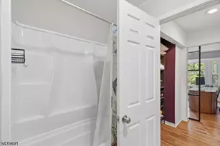 179 Northfield Rd, Bridgewater, NJ 08807 - Photo 9