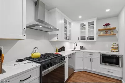 179 Northfield Rd, Bridgewater, NJ 08807 - Photo 27