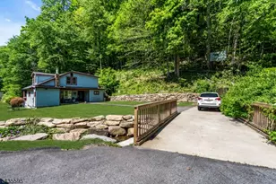 145 Millbrook Rd, Franklin Township, NJ 07882 - Photo 37
