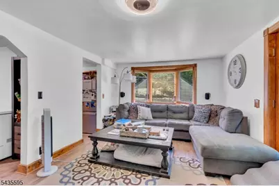 145 Millbrook Rd, Franklin Township, NJ 07882 - Photo 17