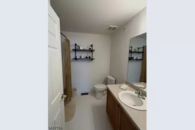 182 Brittany Ct #221, Clifton, NJ 07013 - Photo 19