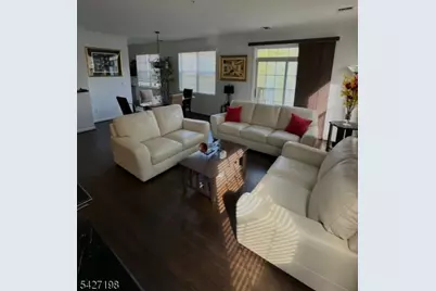 182 Brittany Ct #221, Clifton, NJ 07013 - Photo 5