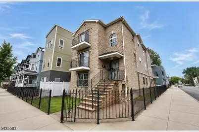 711 S 11th St, Newark, NJ 07103 - Photo 1