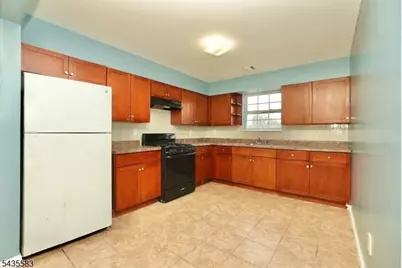 711 S 11th St, Newark, NJ 07103 - Photo 19