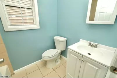 711 S 11th St, Newark, NJ 07103 - Photo 27