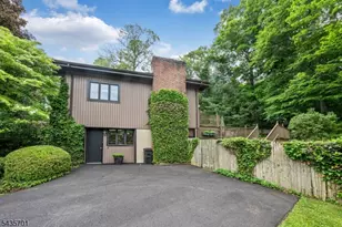 11 Kingsley Rd, Ringwood, NJ 07456 - Photo 3