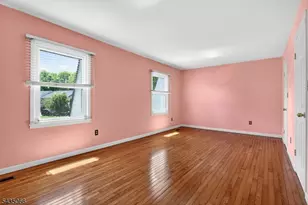 4 Wareham Ct, Scotch Plains Township, NJ 07076 - Photo 23