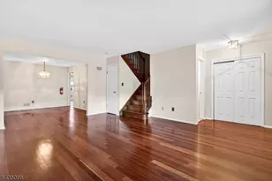 4 Wareham Ct, Scotch Plains Township, NJ 07076 - Photo 9
