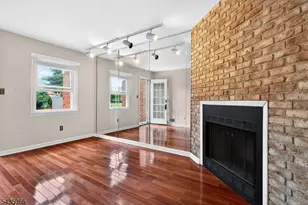 4 Wareham Ct, Scotch Plains Township, NJ 07076 - Photo 7