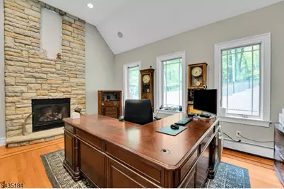 127 Waughaw Rd, Montville Township, NJ 07045 - Photo 21