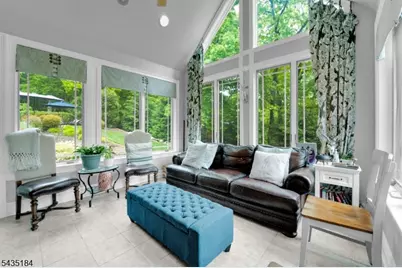 127 Waughaw Rd, Montville Township, NJ 07045 - Photo 19