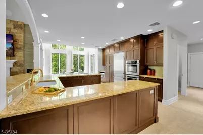 127 Waughaw Rd, Montville Township, NJ 07045 - Photo 13